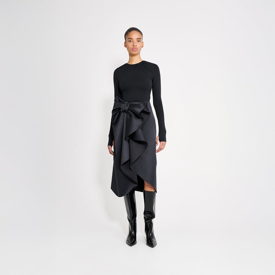 DRAPE BODY