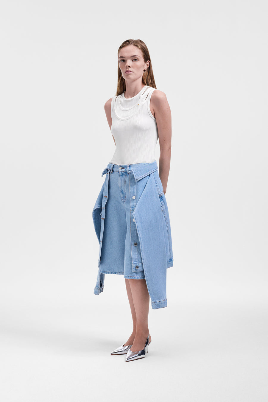 SLEEVE TIE DENIM SHORTS