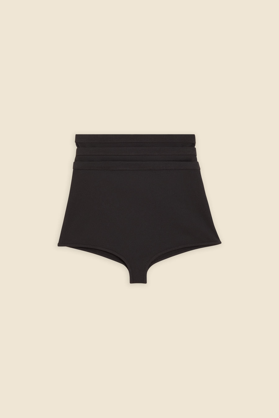 MULTI-LAYERED HOT PANTS