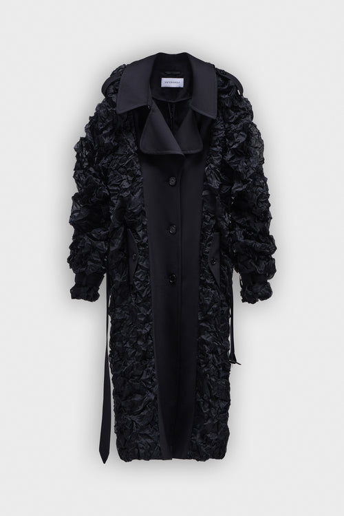 TRENCHCOAT MET PLISSÉ