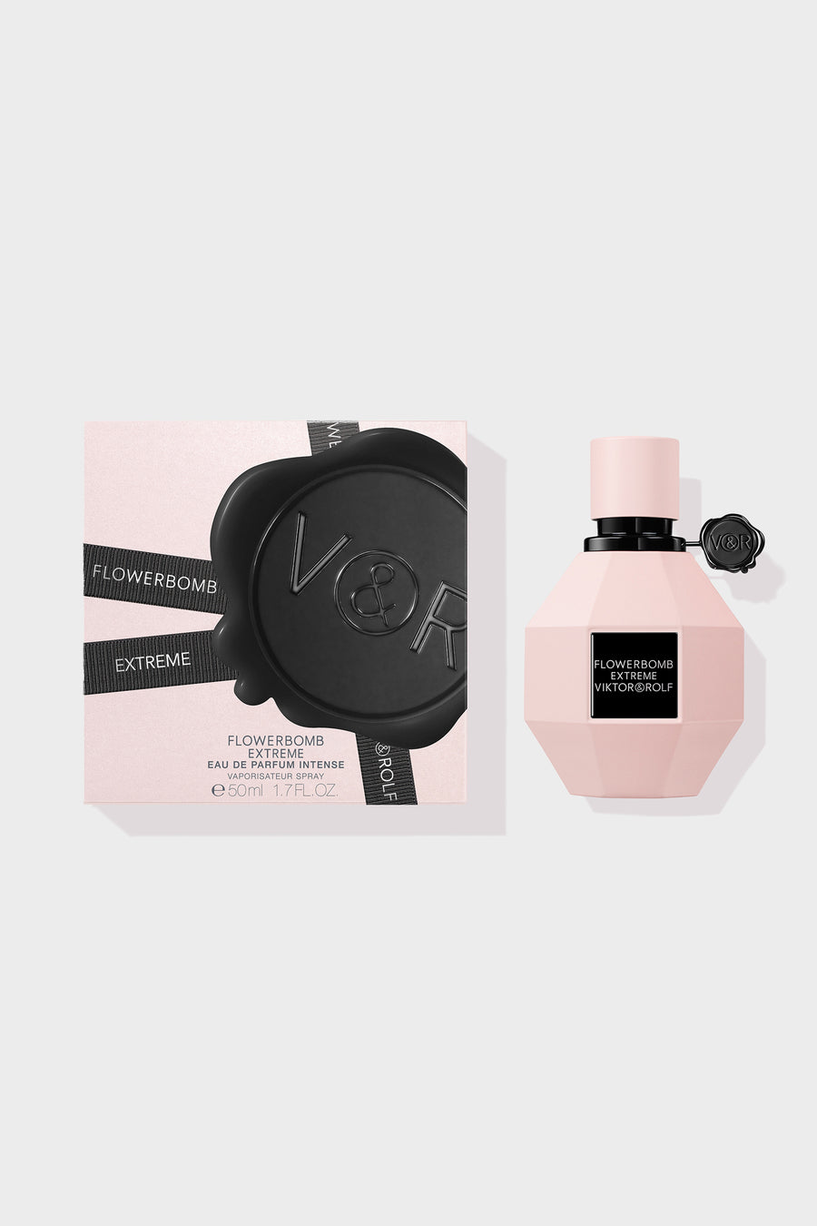 The iconic floral burst of flowerbomb is heightened to the extreme.