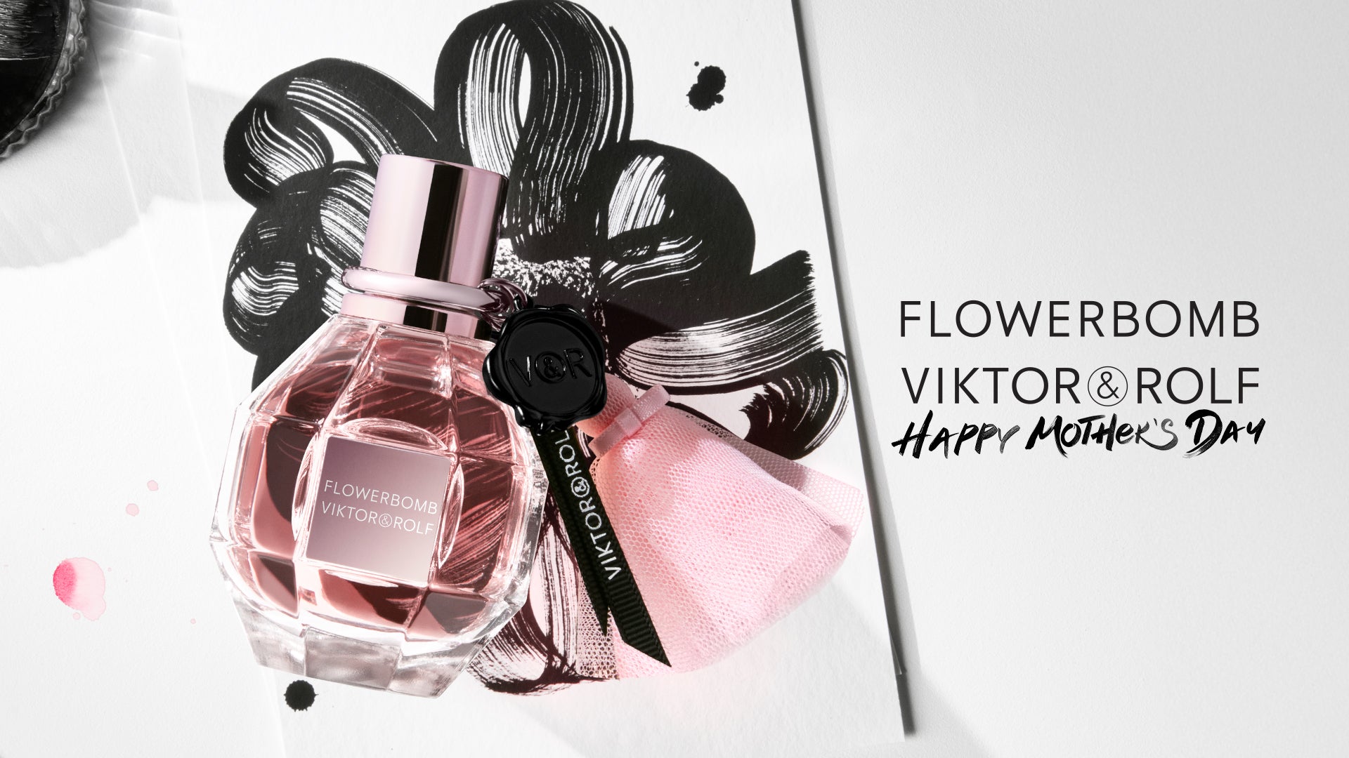 Viktor&Rolf Flowerbomb Eau de Parfum fragrance in an architectural glass bottle
