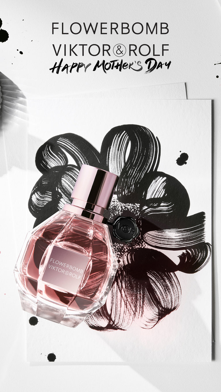 Viktor&Rolf Flowerbomb Eau de Parfum fragrance in an architectural glass bottle
